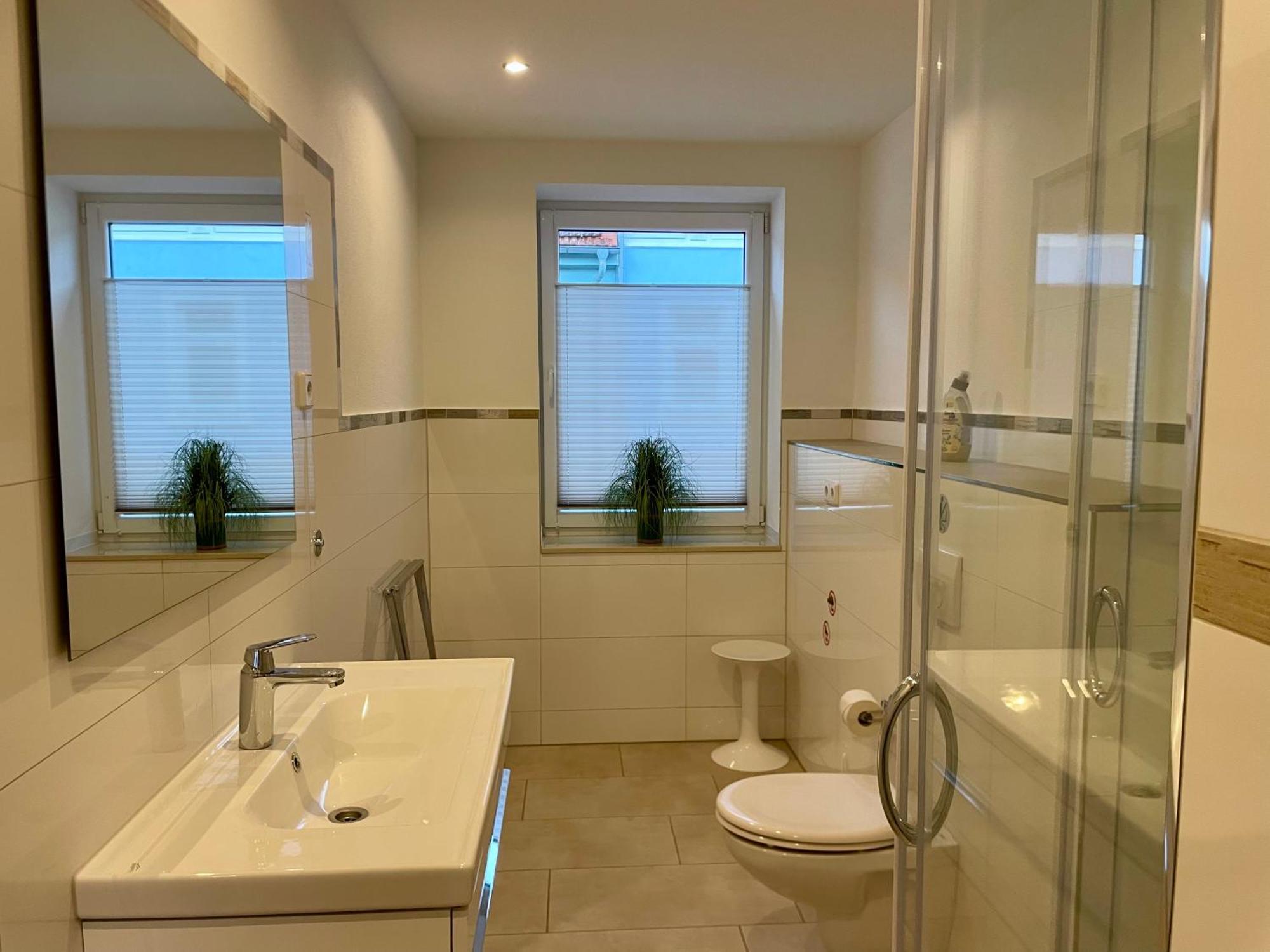 Frankenberg Stadtoase Geraeumige Gaestewohnungen Mit Balkon, Komfort, Modernitaet Und Ruhe, Fuer Monteure Geeignet, Free Wifi מראה חיצוני תמונה