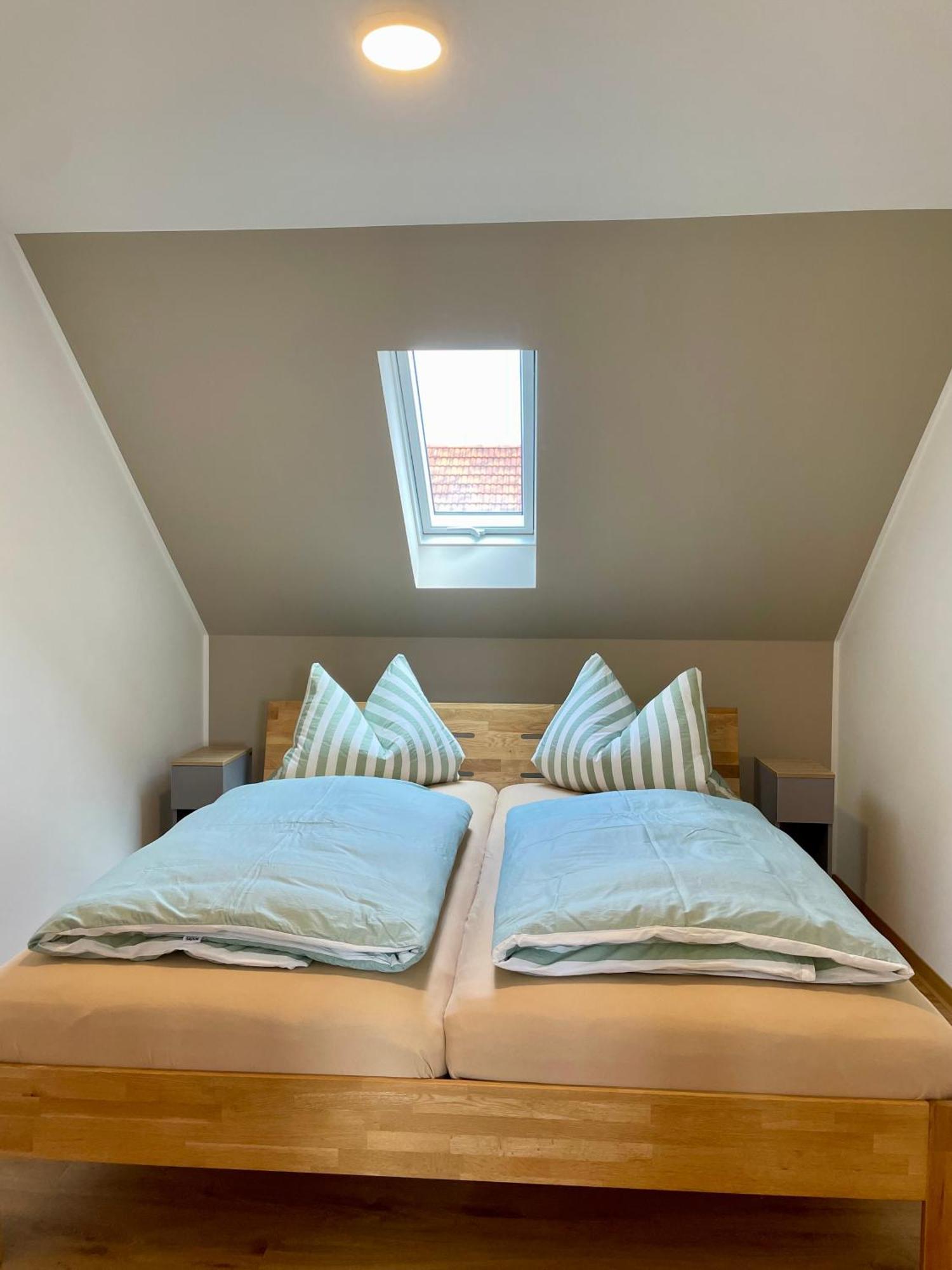 Frankenberg Stadtoase Geraeumige Gaestewohnungen Mit Balkon, Komfort, Modernitaet Und Ruhe, Fuer Monteure Geeignet, Free Wifi מראה חיצוני תמונה